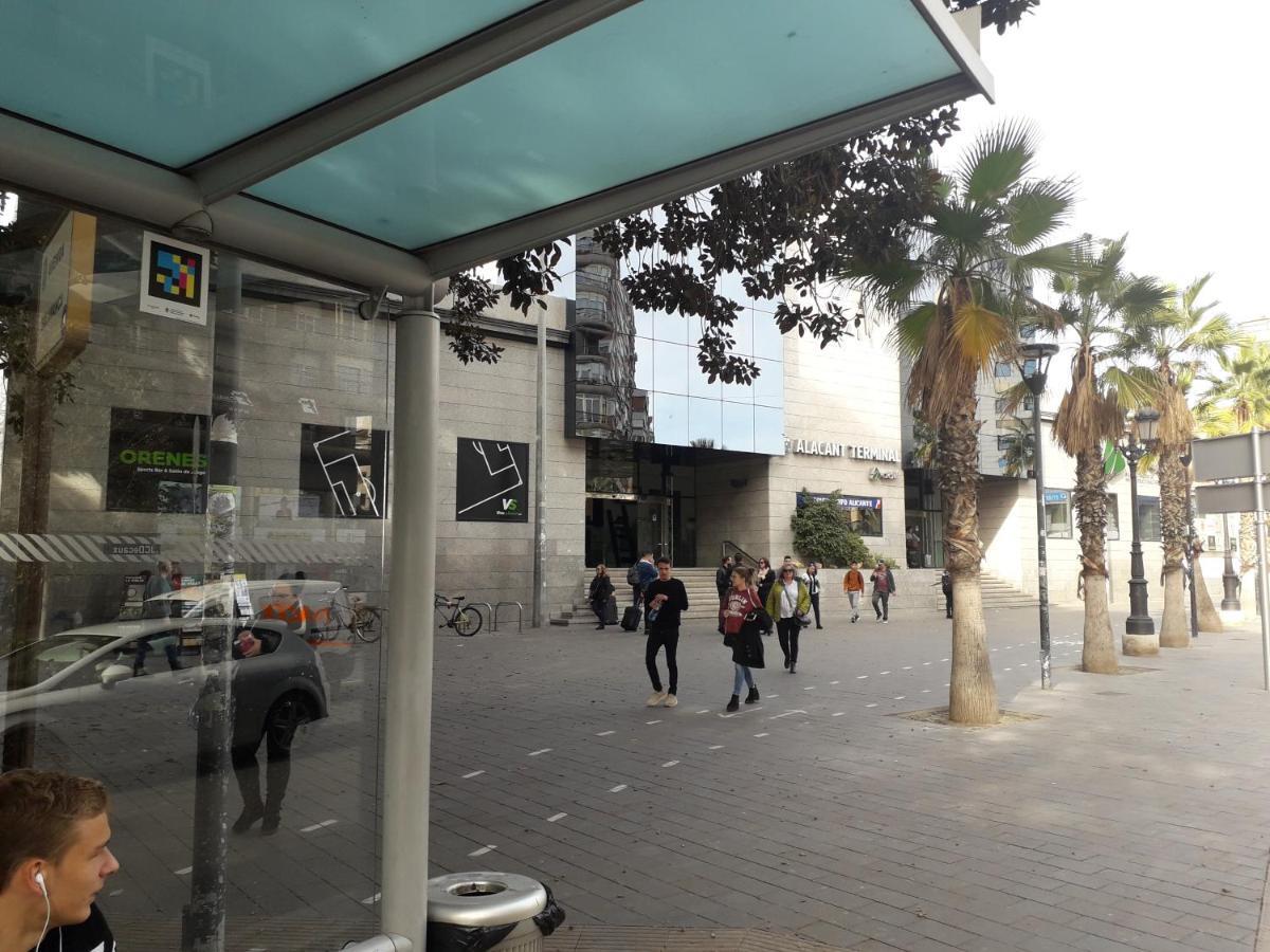 Eve ,Estacion Central 阿利坎特 外观 照片